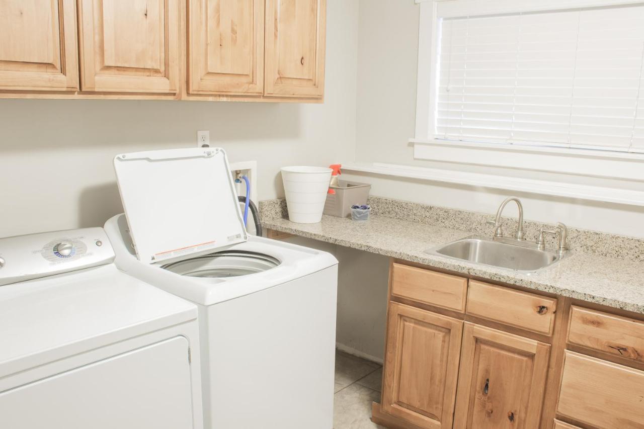 Family Friendly Home - Utah Valley Sanctuary Orem Extérieur photo